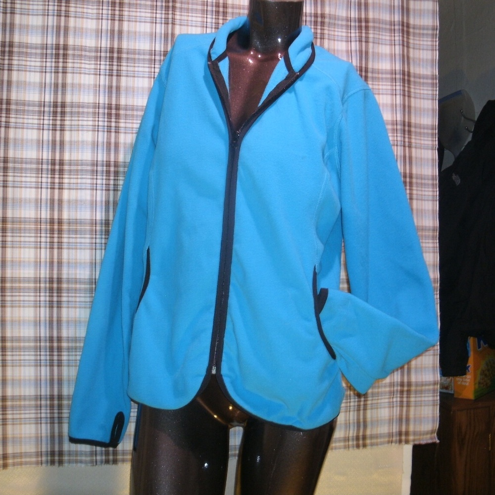 🥊#282 Triple Nickel Blue Fuzzy Jacket
